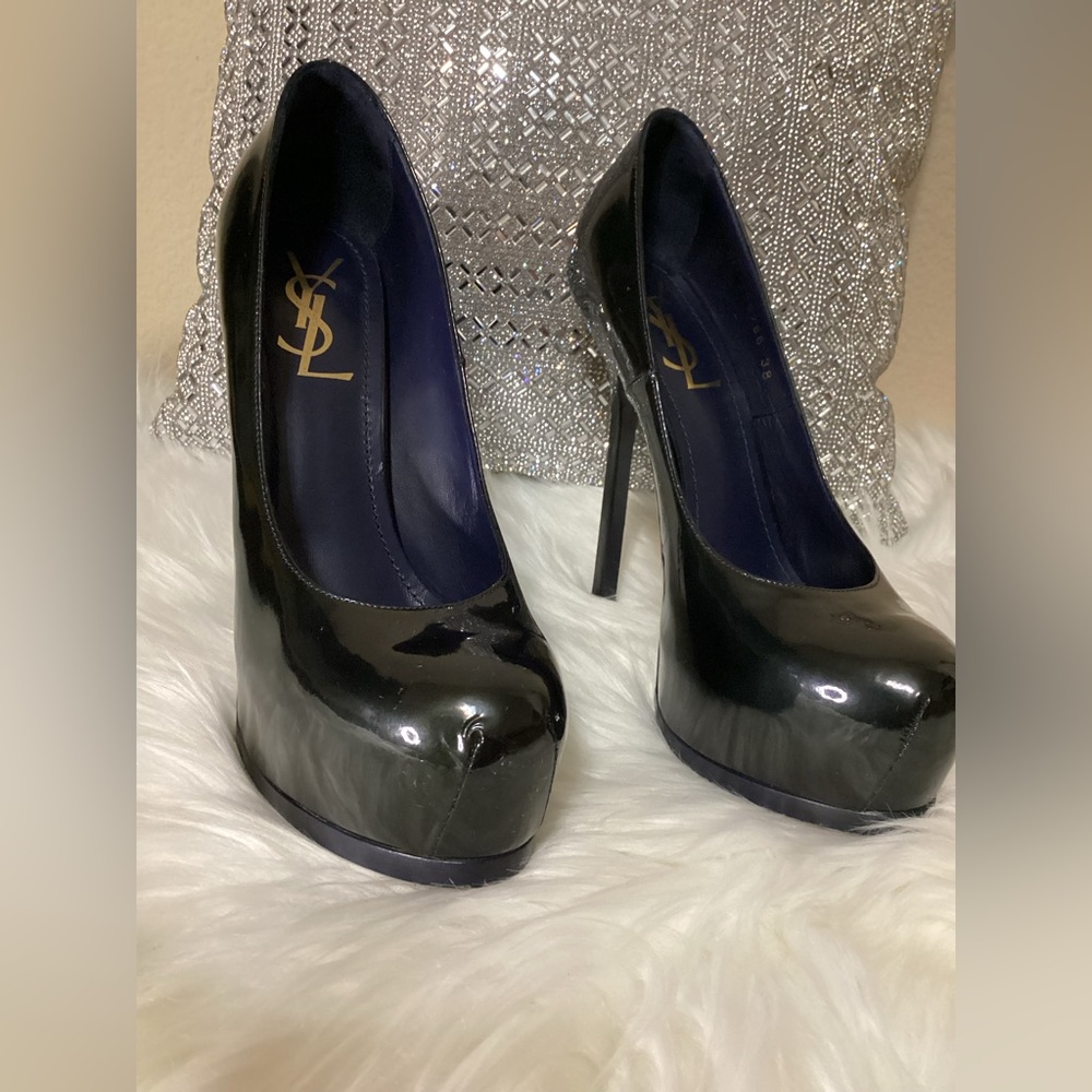 Saint Laurent Authentic black heels size 38